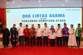 Dari rumah ibadah, kampus dan ojol bersatu dalam doa untuk kedamaian NKRI