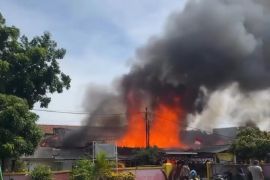 Asrama Polri di Serpong Tangerang Selatan terbakar