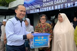 Lanal Ranai Natuna sambut HUT AL dengan bakti sosial