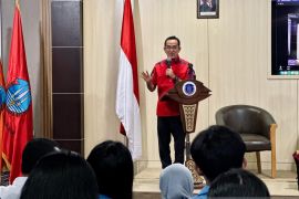 Dari Babel untuk Generasi Emas, Rudianto Tjen tambah kuota beasiswa KIP kuliah
