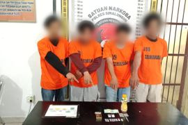 Empat pemuda ditangkap Polres Simalungun, ada 3,55 gram sabu