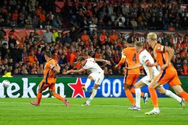 Belgia berpesta gol, Belanda diimbangi Polandia