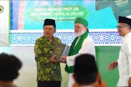 Jusuf Kalla tekankan peran masjid sebagai pusat peradaban umat