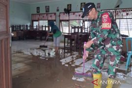SMPN di Samarinda menanti relokasi di tengah kepungan banjir tahunan