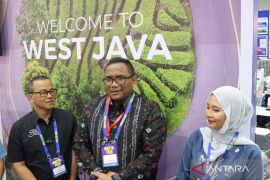 Kemenpar: Wisatawan Malaysia anggap Kereta Cepat Whoosh bak wahana