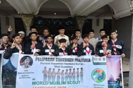 Lepas Kontingen Sumbar Ikuti WMSJ, Gubernur Sumbar Berpesan Jaga Marwah Minangkabau