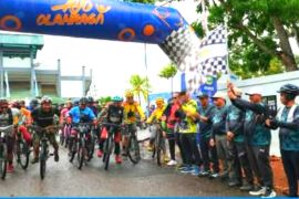 Bupati ajak masyarakat menjadikan olahraga sebagai gaya hidup