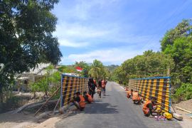 BPJN NTT mempercepat perbaikan jalan yang jadi rute Tour de Entete 2025