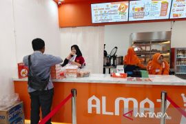 Makanan siap saji ala Timur Tengah ramaikan wisata kuliner di Solo