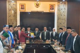 Aktivis "Cipayung Plus" Jatim sampaikan 15 tuntutan ke DPRD