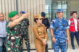 Latihan bersama TNI dan angkatan bersenjata Singapura di Kota Singkawang