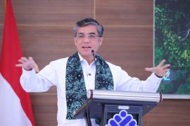 Menaker Dorong Masyarakat Miliki Keterampilan Agroforestri Tanpa Merusak Eksosistem Hutan