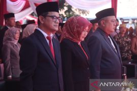 Bupati Bogor lantik tiga kepala dinas di alun-alun