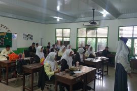 Pemkab Banyuasin berdayakan guru, majukan pendidikan di desa