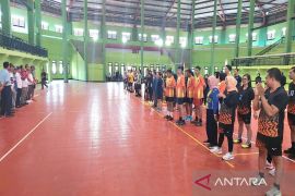 14 tim ramaikan turnamen voli Harhubnas 2025 di Kotim