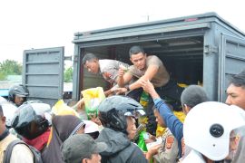 Polda Maluku berhasil menjual 9 ton beras SPHP  melalui pasar murah