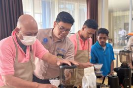 BPVP Ambon  latih warga binaan meracik kopi