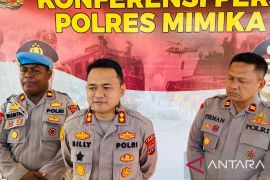 Polres Mimika periksa anggota Polsek Tembagapura diduga minta uang dari warga