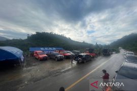 Empat Kabupaten di Kalsel dilanda hujan badai pada Rabu Siang