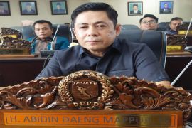 Anggota DPRD Kotabaru Reses di Pulau Laut Sigam