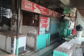 Puskoppas minta Pemprov DKI bentuk tim penyelamat pasar tradisional