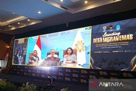 Menteri P2MI resmikan Desa Migran Emas di NTB