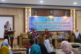 Istri Gubernur NTB Sinta Iqbal dorong kolaborasi posyandu cegah stunting