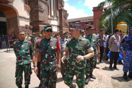 Pangdam Udayana dorong korban banjir laporkan kerugian ke posko