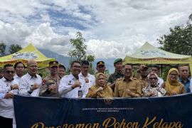 Bapas Palu Tanam Kelapa di Sigi, Dukung Ketahanan Pangan Nasional