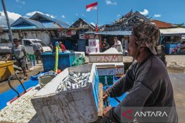 Revitalisasi Pasar Pelelangan Ikan Sodoha Kendari Page 3 Small