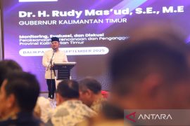 Gubernur Kaltim  ingatkan jajaran tidak main-main dengan APBD