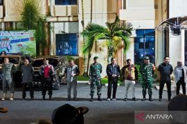 Polhukam kemarin dari bisnis narkoba hingga razia gabungan