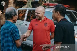 Bali United salurkan bantuan logistik bagi pengungsi terdampak banjir