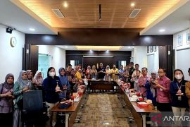 BPJS Kesehatan minta kepatuhan FKRTL tidak beri obat beli di luar