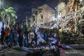 DPR minta pemerintah perkuat peringatan dini banjir