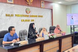 Dharma Wanita BPDAS Baturusa Cerucuk gelar edukasi pencegahan HIV wujudkan keluarga tangguh