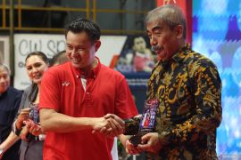 Kisah karier Candra Wijaya didokumentasikan dalam buku