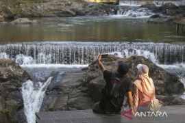 Kontribusi sektor pariwisata terhadap perekonomian