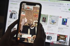 Transaksi daring kian ramai, revisi UU konsumen siap beri aturan baru