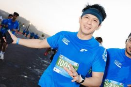 Ariel Noah takjub nikmati pemandangan alam saat lari di Mandalika