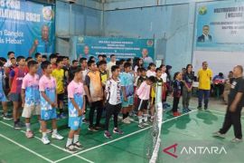 Kejurkab PBSI Simalungun diikuti ratusan pelajar, satu masih taman kanak-kanak