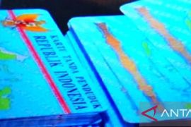 Disdukcapil Biak siapkan seribuan blanko KTP-el layani perekaman warga