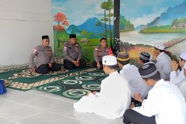 Satgas Madago Raya gandeng ponpes tangkal paham radikalisme di Parigi Moutong