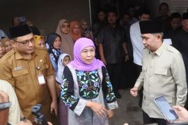 Gubernur Jatim temui keluarga korban kecelakaan bus