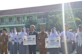 65.000 siswa di Banten terverifikasi penerima sekolah gratis