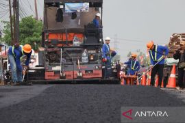 Pemkab Bekasi prioritaskan perbaikan jalan rusak sepanjang 323 km