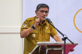 Wali Kota dorong parpol bangun iklim politik sehat di Ambon