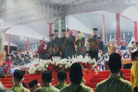 Wali Kota Pontianak ikuti pembukaan MTQ XXXIII Kalbar di Kapuas Hulu