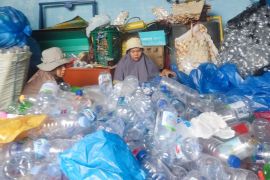 Dinas Lingkungan Hidup Simalungun aktif gerakkan pembentukan bank sampah