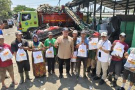 Anggota DPR minta pemda perhatikan pemilah sampah agar sejahtera